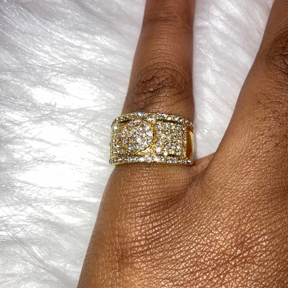 Gold tone ring
